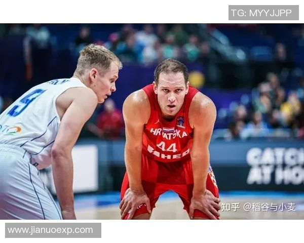 深圳篮球队在欧锦赛中的团队协作表现分析与点评